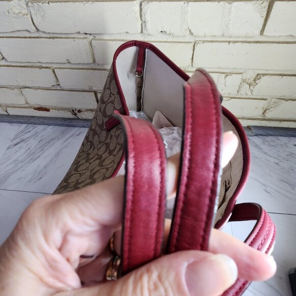 Coach Park Metro Signature C's Tote Bag XL - Picture 9 of 11